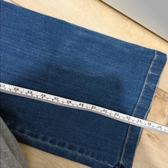 Spanx EveryWEAR FLARE High-Rise Stretch-Denim Jeans - Picture 11 of 11